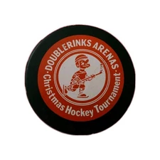 DOUBLERINKS ARENAS CHRISTMAS 🏒 TOURNAMENT VINTAGE PUCK VICEROY MFG. MADE - 🇨🇦