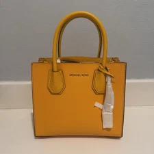 Michael Kors Mercer Medium Pebbled Leather Messenger Bag – SUN– NWT