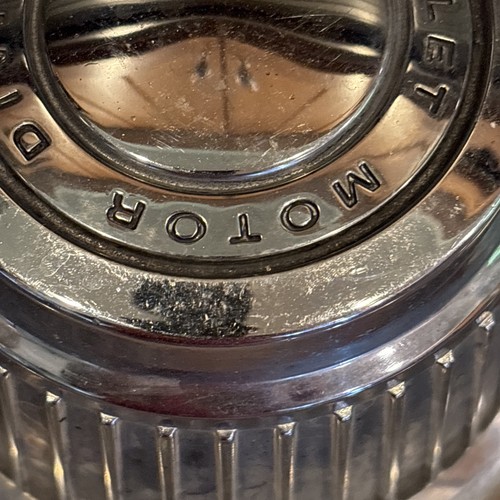 Vintage 1970’s OEM Chevrolet Motor Division Center Cap, Metal Rally Hubcap 9" - Picture 4 of 9