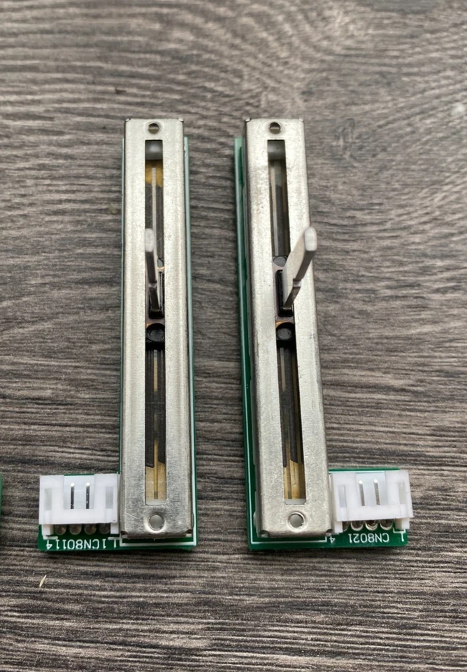 Pioneer DJM 700 Set of Replacement Faders on PCB's Plug & Play CH 1 2 3 4 - Image 4 of 4