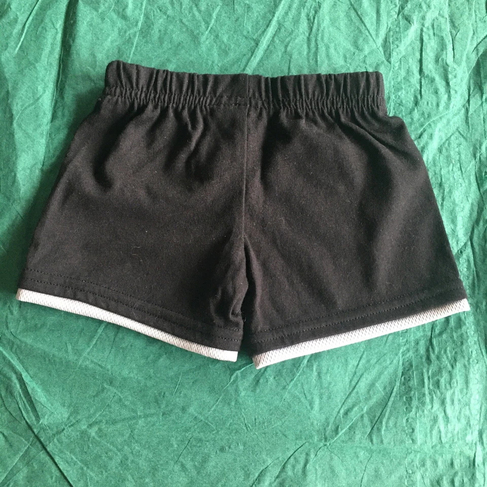 Nuevo Sin Etiquetas Garanimals Bebé 0-3 Meses Jersey Hangdown Pantalones Cortos Negro Foto 3 de 3