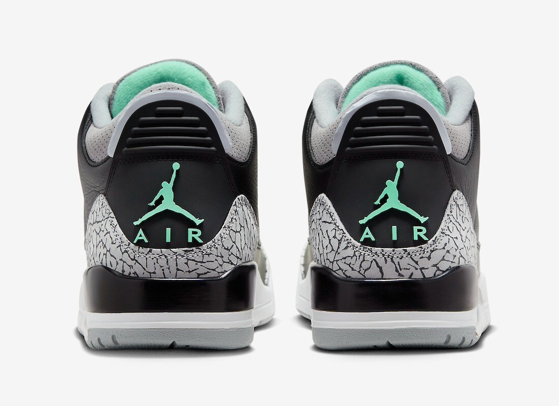 靴 Nike Air Jordan 3 Retro \"Green Glow\" Shop Air Jordan 3 Retro Green Glow Men's Shoes