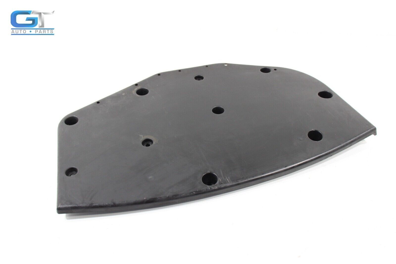 Maserati Ghibli S Q4 2014-2020 Rear Cover plate
