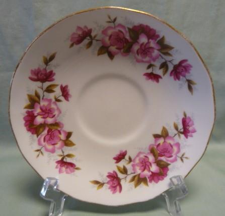 QUEEN ANNE ENGLAND RIDGWAY POTTERIES LTD. CUP&SAUCER # B 179 BONE CHINA FLORAL - Picture 2 of 9