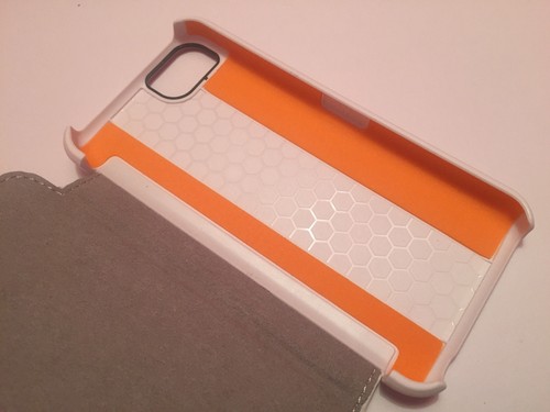 Tech21 D30 Impact Shock Hard Snap Flip portafoglio custodia libro iPhone SE bianco - Foto 6 di 6