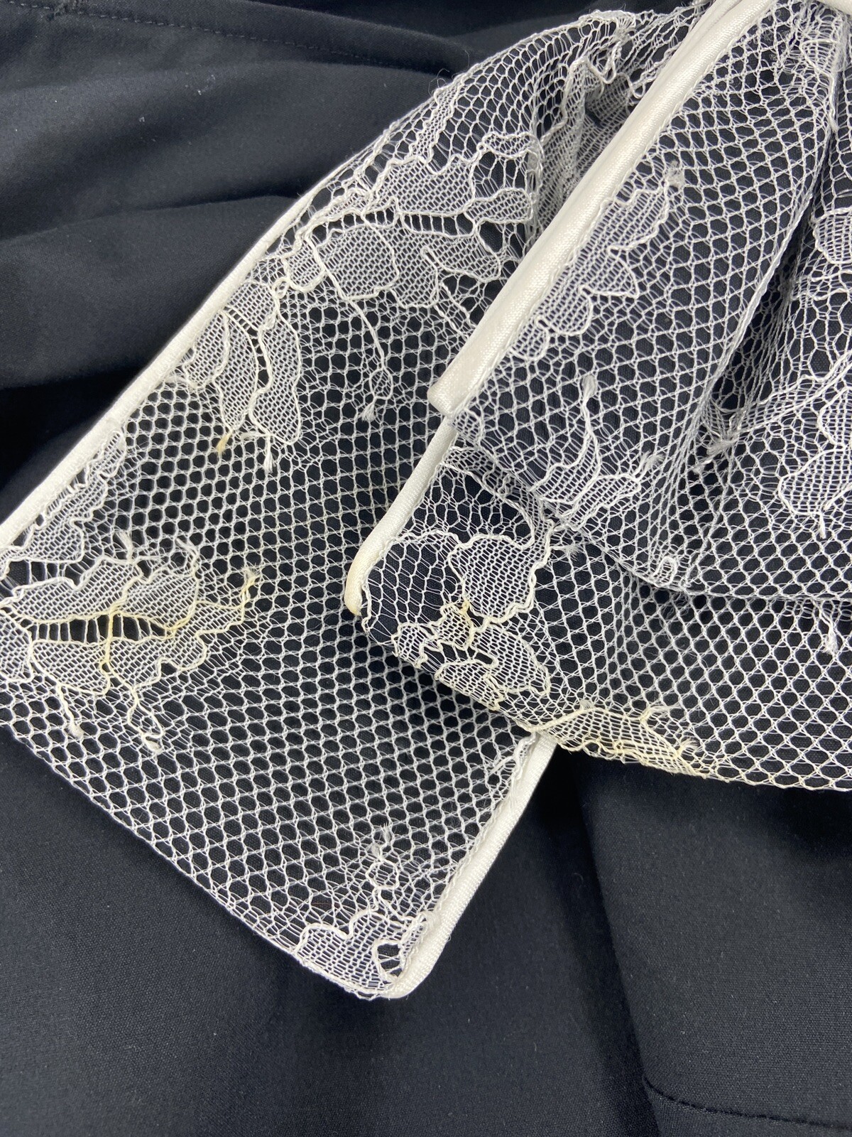Picture 2 of 11