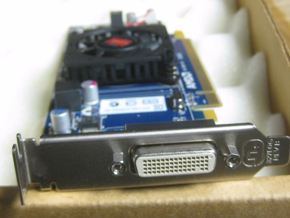 Dell CN-0HFKYC AMD Radeon HD6350 512MB PCI-E DMS-59 Video Card Low Profile card - Image 2 of 4