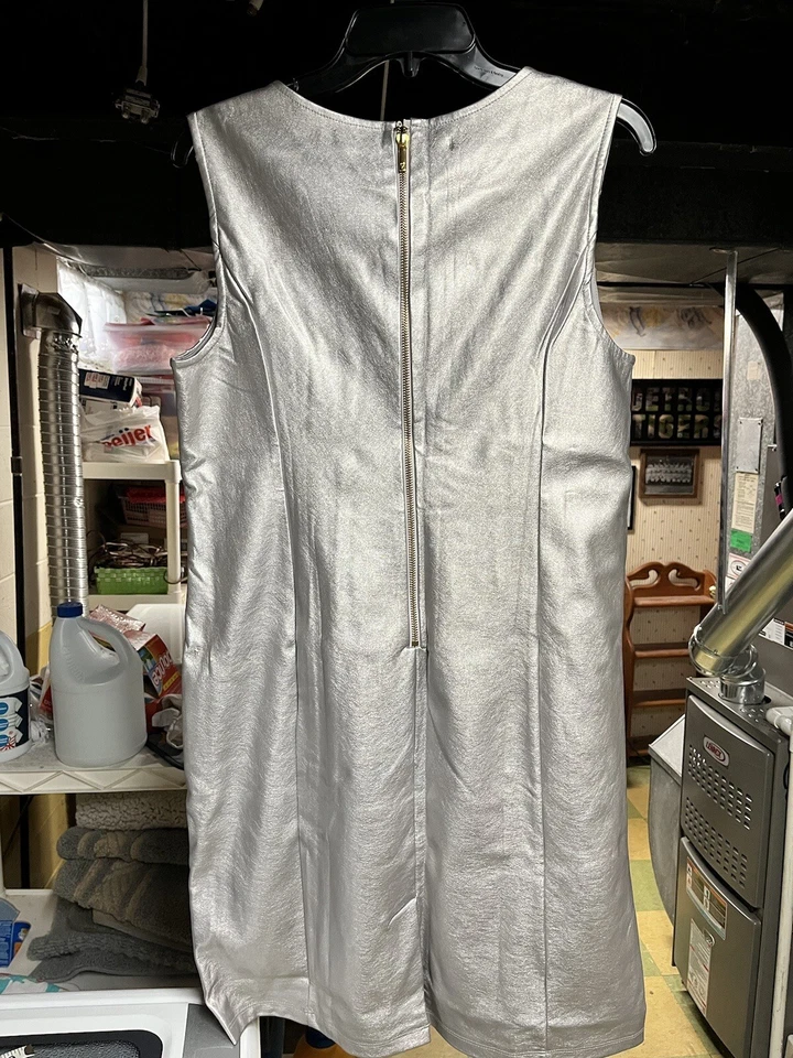 Vestido Vaina Thalia Sodi Plateado Recorte Imitación Cuero Talla 14 Foto 2 de 4