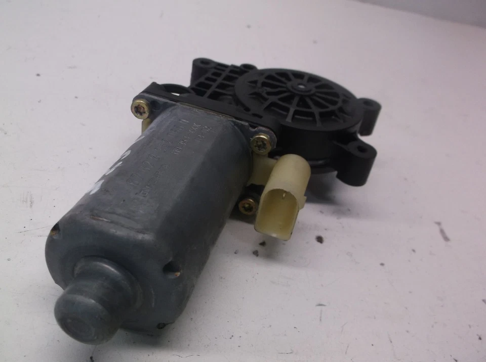 BMW 325i E46 2001-2005 motor regulador ventana trasera derecha 0130821727 OEM NS603171 Foto 3 de 3