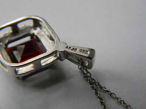 Vtg AFJC Genuine Garnet with Diamond Accent Sterling Silver 925 Necklace - Picture 3 of 5