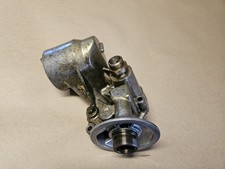 Base de filtro de aceite del enfriador de aceite del motor trasero diésel F350 2002 7,3 L fabricante de equipos originales 1815739C2