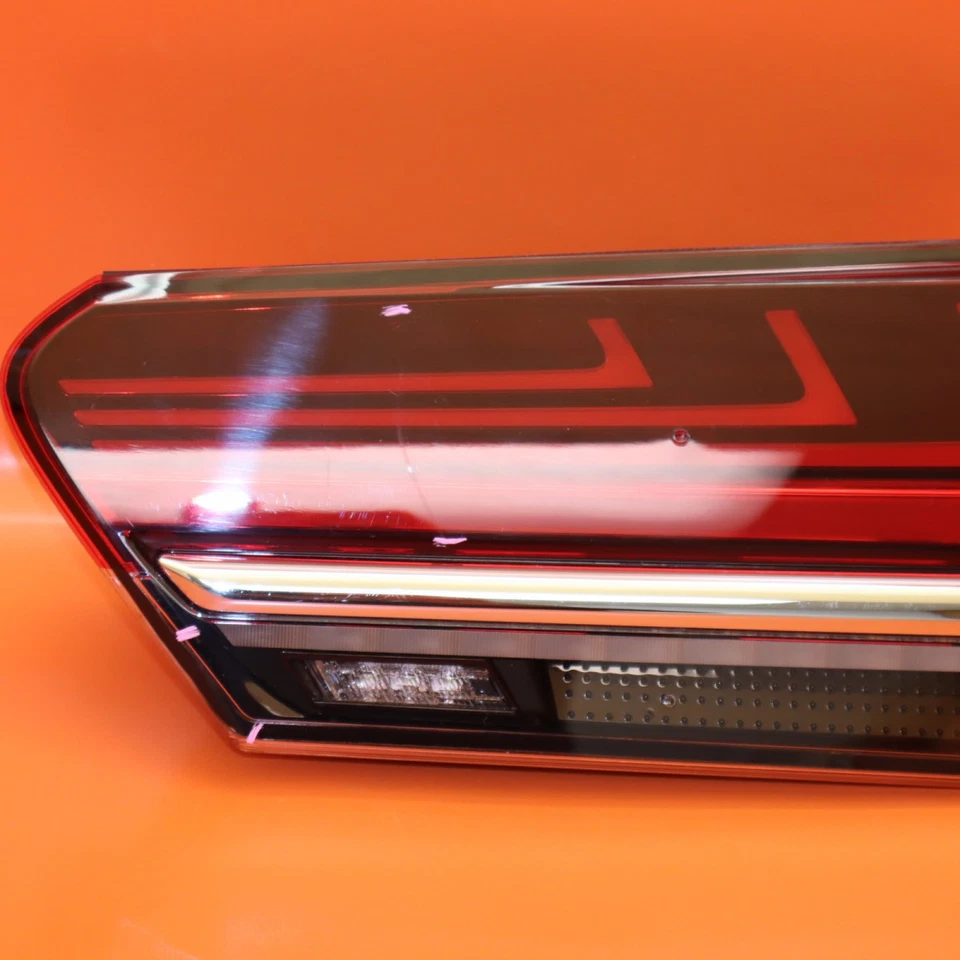 LEXUS LS500 LS500H TAIL LIGHT RIGHT PASSENGER 2018 2019 2020 LED 8158150291 OEM - Image 2 of 4
