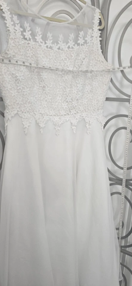 Plus SizeMon Cheri Wedding Dress 16 - Image 4 of 4