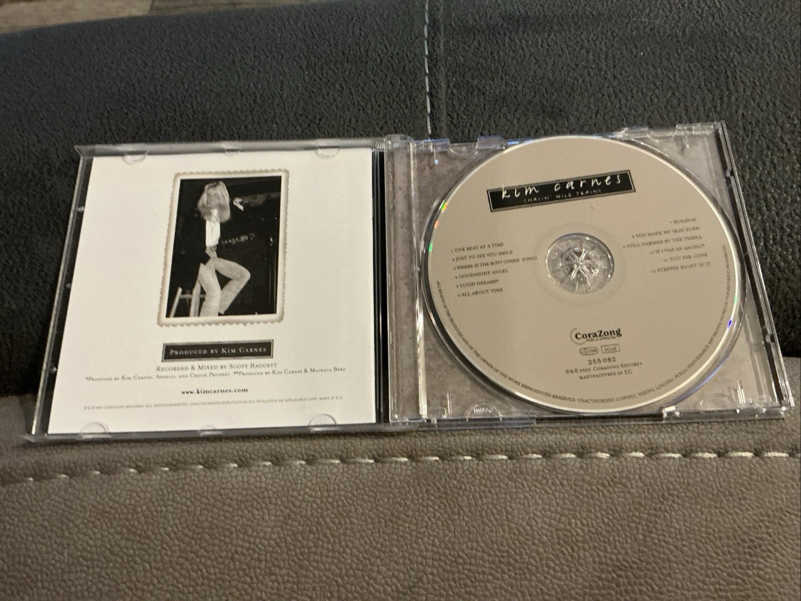 Picture 2 of 3