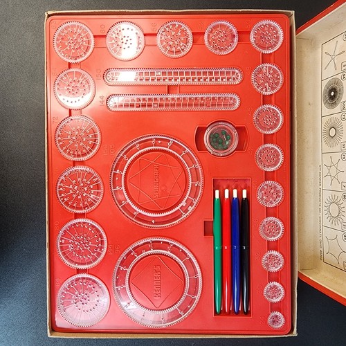Vintage 1967 Kenner Spirograph Set #401 – Complete with Red Tray, Pin Board - Picture 3 of 5