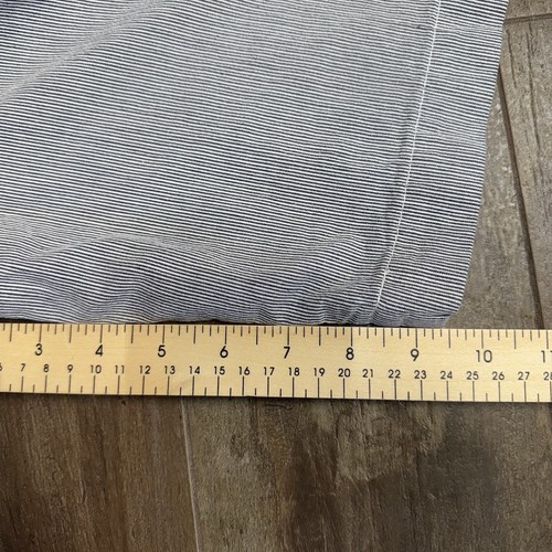 Levis Chino Shorts Striped Navy/White 9.5" Mens 34 - Picture 7 of 7