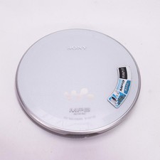 Sony D-NE730 portable CD player Walkman silver MP3 1st Generation made in Japan