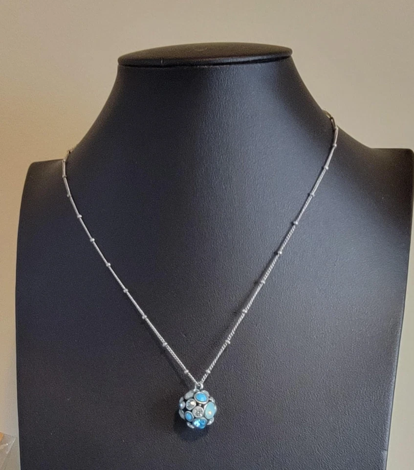 Women's Fossil Blue & Clear Crystal Ball Pendant Necklace Beaded Chain - Image 2 of 3
