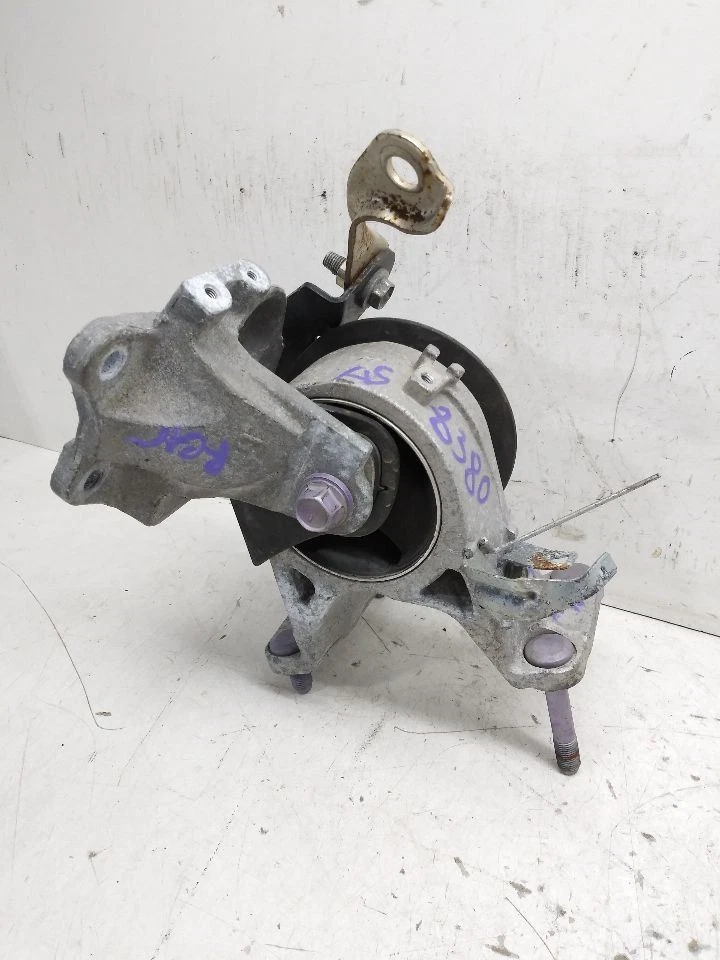 2021 Toyota Highlander OEM rear engine motor mount 37k miles 3.5L awd fits 2021 — 第 2/4 张图片