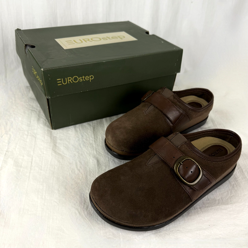 New in Box EUROstep Delorean Dk Brown Suede Mules 8M Fall Shoes - Picture 11 of 11