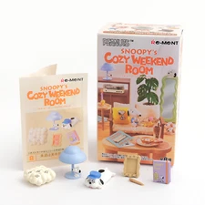 Re-Ment Peanuts Snoopy's Cozy Weekend Room - Confirmed - US Seller