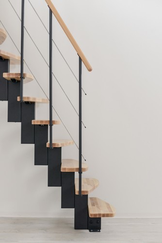 Indoor Space-Saving Straight Staircase Kit Central Stringer Beech Alternate Step - Picture 5 of 24