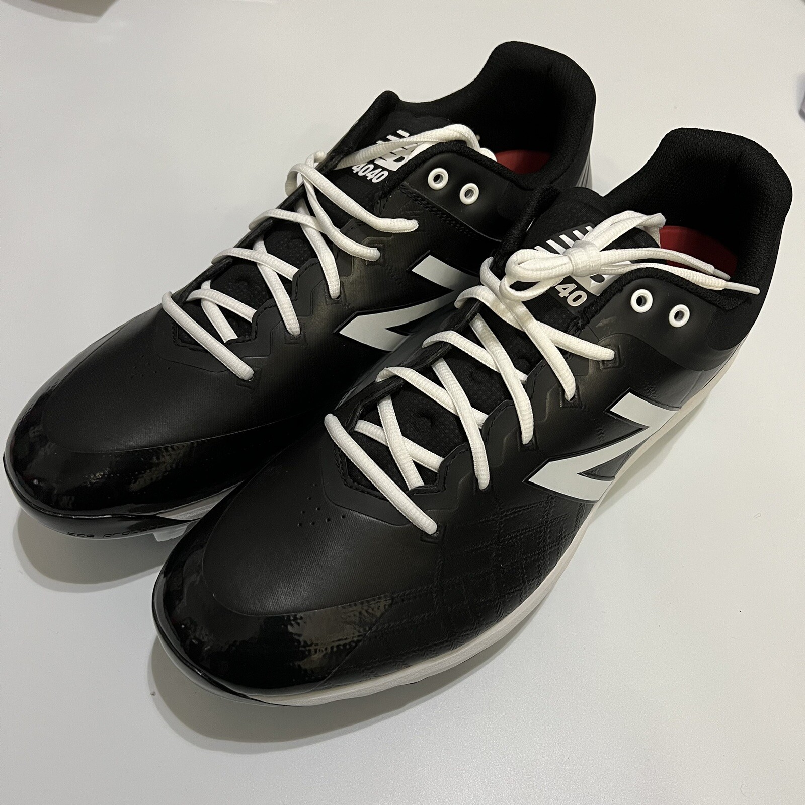 New Balance Men's 4040 v5 Black Metal Baseball Cleats Size 16 Shoes