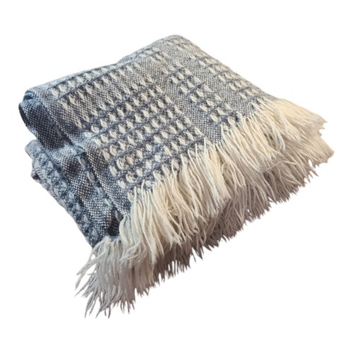 Pendleton Wool Knit Lap Blanket Fringed Throw Gray White Ivory Afghan 46" x 58" - Picture 3 of 6