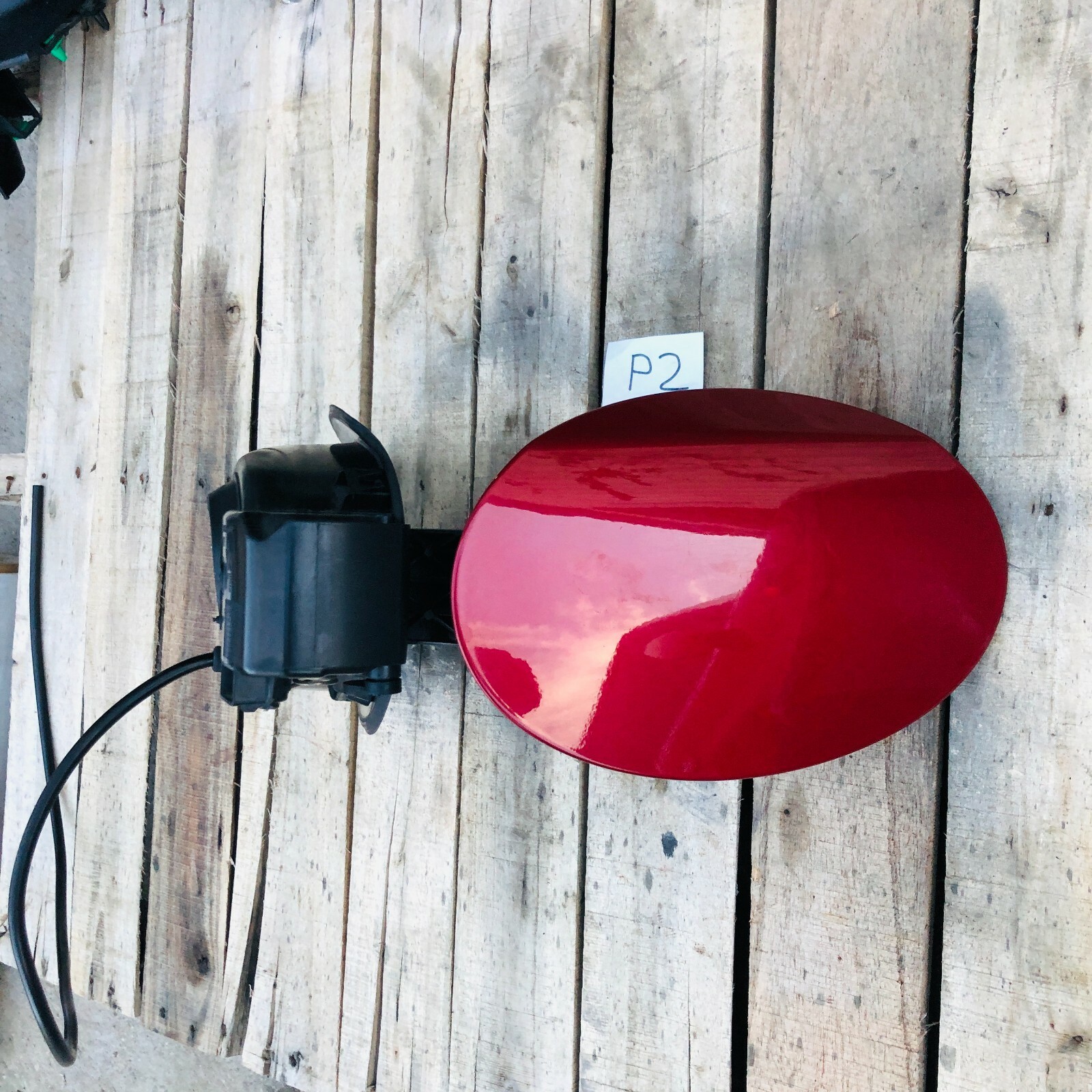 2014 - 2019 Maserati Ghibli Fuel Filler Gas Tank Door Lid Cover Cap Ruby Red OEM