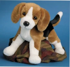 Douglas Cuddle Toys Bernie the Beagle # 2035 Stuffed Animal Toy