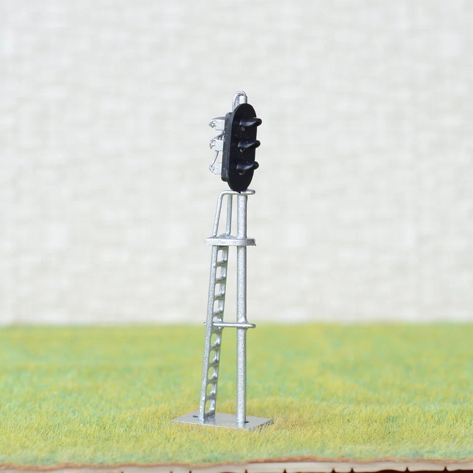 1 x HO scale model train block signals railway LED light 3 aspect silver #87S3RS - Image 2 of 4