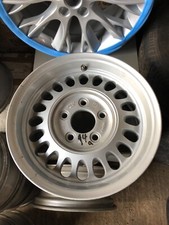 Jaguar/Daimler XJ40 roue en alliage larme 