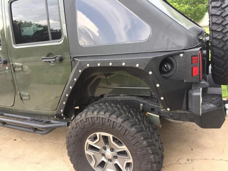 Smittybilt 76882 XRC Armor Rear Fenders for 2007-2018 Jeep Wrangler JKU 4-Door Foto 2 de 4