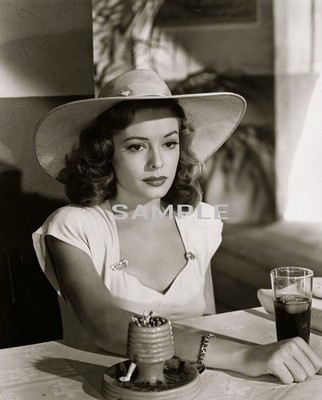 Film Favorite JANE GREER Photo   (234-O)