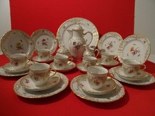KPM Berlin Rocaille Gold Blumen Pr. 280 Kaffeeservice 8 Personen 28 tlg