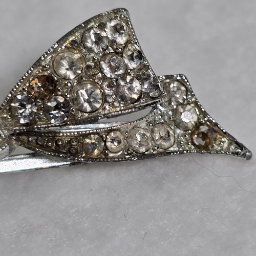 Vintage Rhinestone Bow Hair Clip Sparkling Silver Tone Sparkle Retro Pinup Glam - Picture 6 of 12