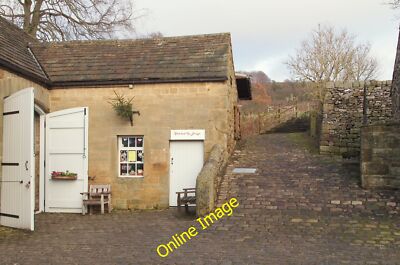 Photo 12x8 Eyam Hall Vicinity, Eyam, Derbys. The majority of these farm bu c2014