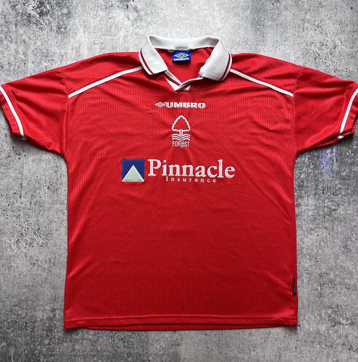 Maillot Domicile Nottingham Forest 1998 - Taille XL Homme, Marque Umbro, Occasion En Très Bon état