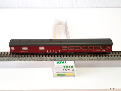 RESTAURANT CAR 11 111 DSG ERA III MINITRIX 15792 (H963)
