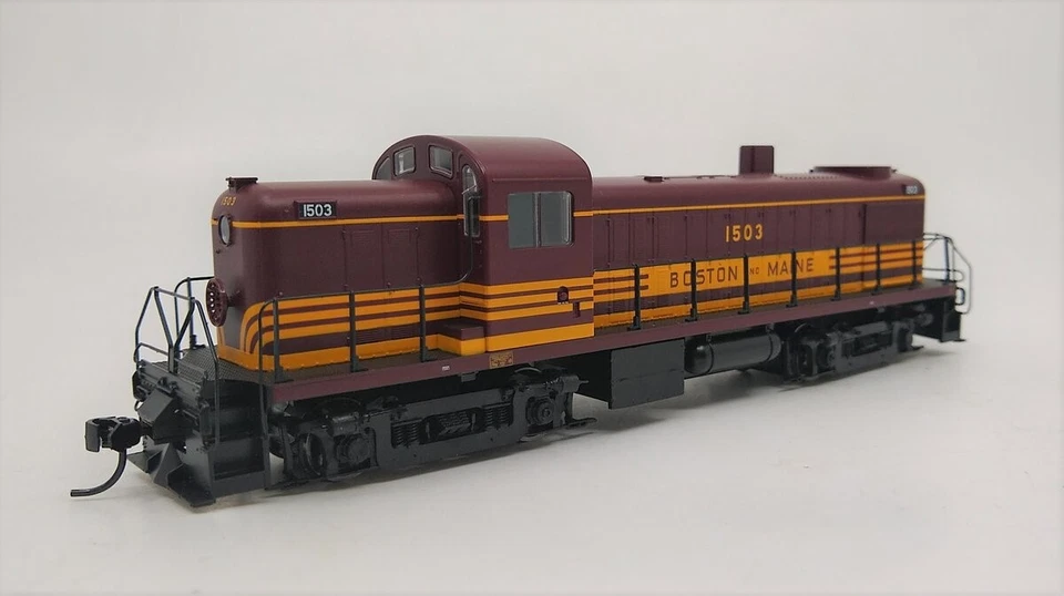 Proto 1000 920-35136 HO Scale Boston & Maine Alco RS-2 Diesel Locomotive #1503 - Image 3 of 4