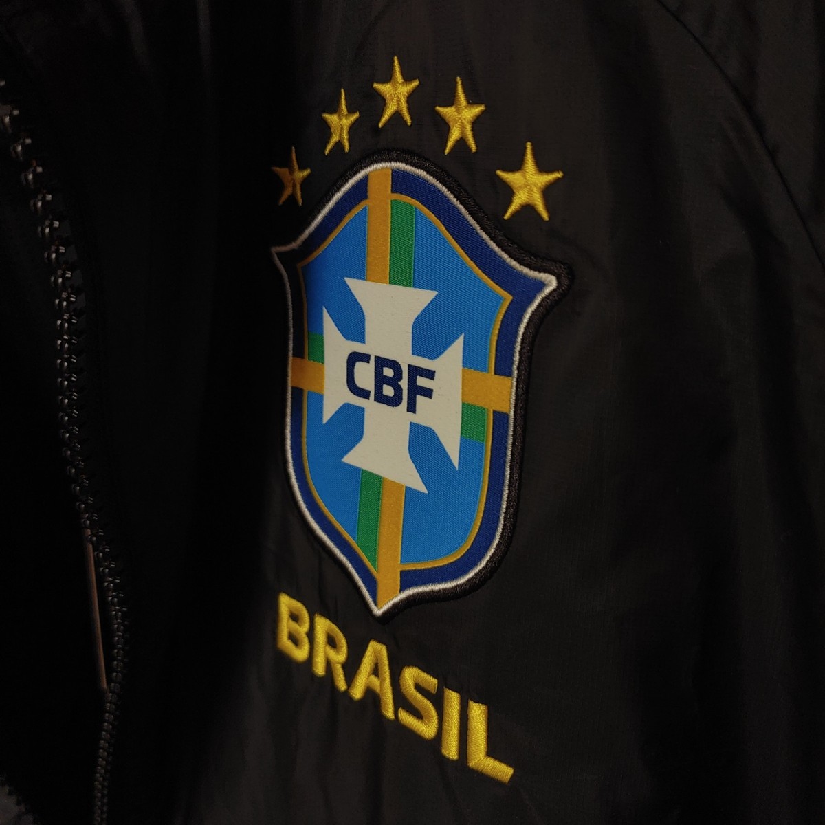 Brazil Men's Nike Soccer HALO Packable Jacket | Size M | FZ8359