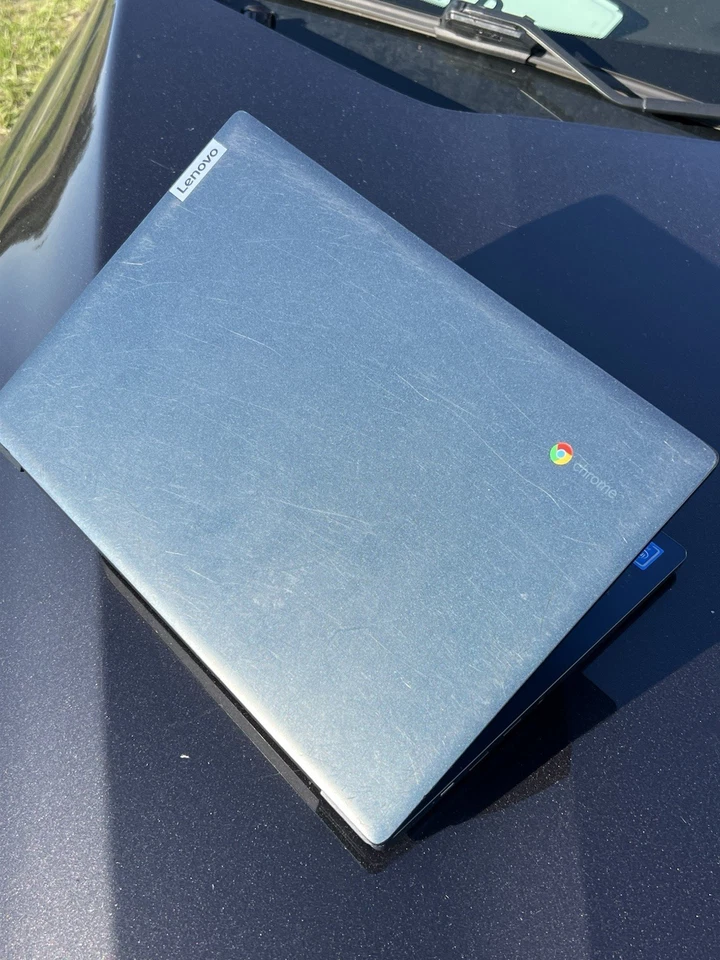 Ноутбук Lenovo 14e Chromebook 14 дюймов (32 ГБ eMMC, AMD A4 двухъядерный, 2,40 ГГц, 4 ГБ) - Изображение 4 из 4