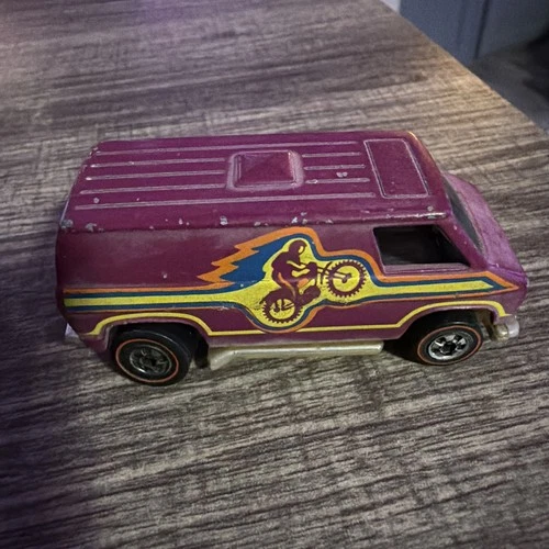Hot Wheels Redline Plum Super Van with Motorcycle Graphic Hong Kong 1974