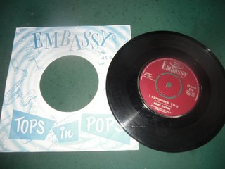 BOBBY STEVENS 7" SINGLE I REMEMBER YOU/FOLLOW THAT DREAM