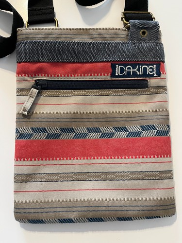 Dakine Jive Crossbody Shoulder Bag Striped Purse Adjustable Strap Outdoors - Picture 2 of 9