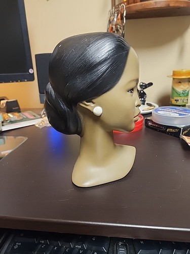 Polynesian/Hawaiian Head Bust Woman - Picture 2 of 8