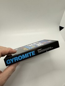 Gyromite - Nintendo NES - Complete In Box CIB Hangtab 5 Screw Near Mint!