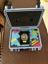 NUBEO LIMITED EDITION WATCH  SPACE INVADERS Green And Yello  MAGELLAN  AUTOMATIC