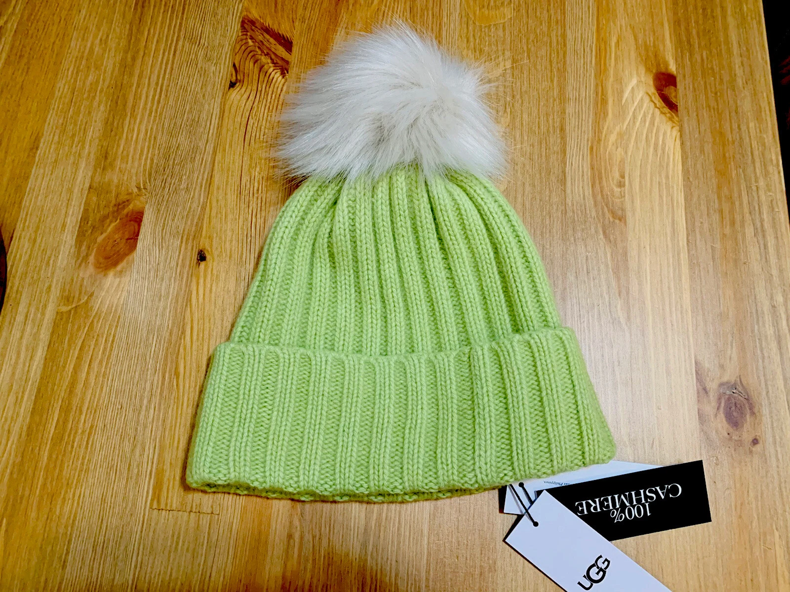 Ugg Parley cashmere chunky rib knit beanie hat with pom green NWT one sz $125.00