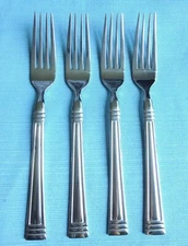 New Lenox ESQUIRE Glossy Set of 4 Dinner Forks 18/10 Stainless Flatware (8 1/8")